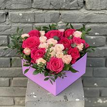 Цветочная композиция из Розы в коробке в Реж
