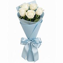 Букет 5 Белых роз Проуд в Реж