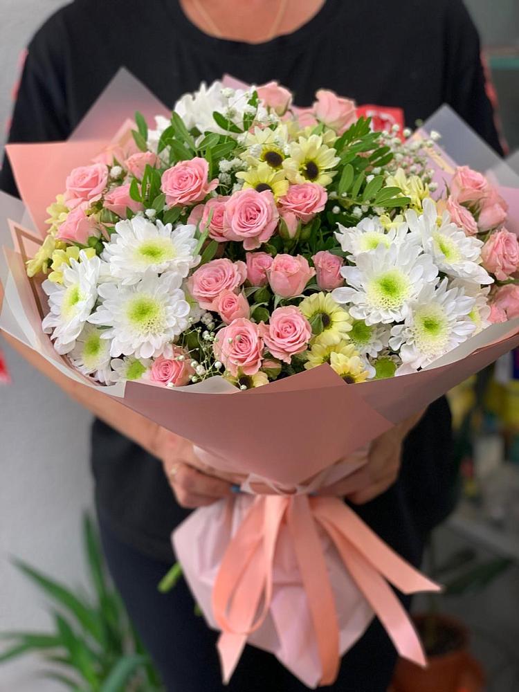 Букет цветов из: Розы и Хризантемы в Реж