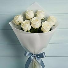 Букет 7 Белых роз Эдлесс Лав в Реж