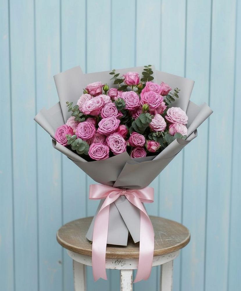 Букет цветов из: Розы в Реж