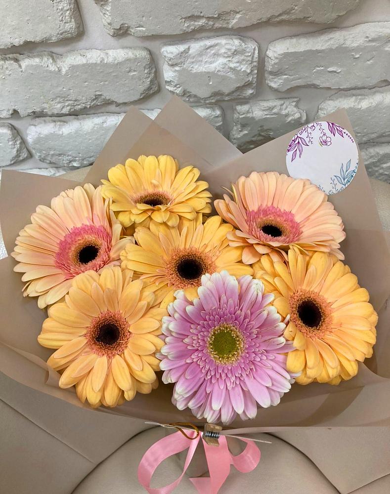 Букет цветов из: Герберы в Реж