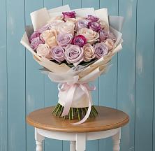 Букет цветов из:  Розы в Реж