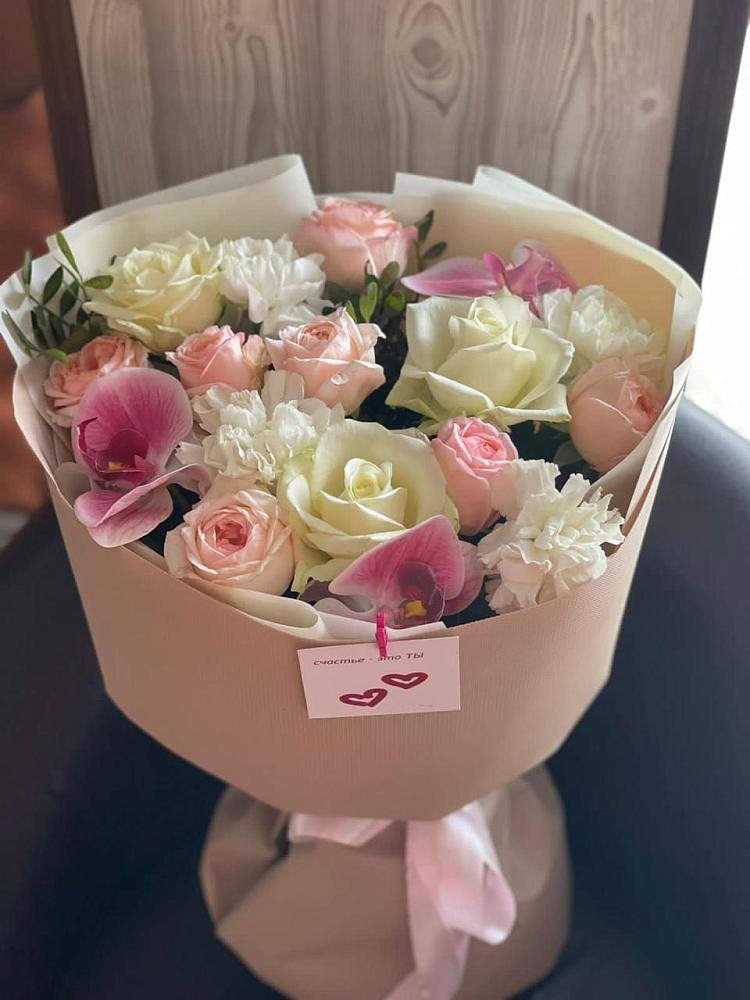 Букет цветов из: Орхидеи, Розы и Гвоздики в Реж