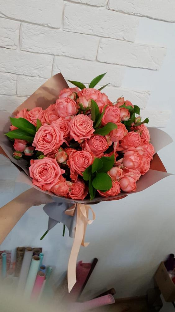 Букет цветов из: Розы в Реж