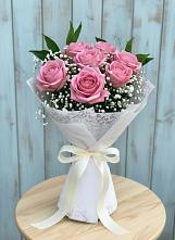 Букет цветов из:  Розы в Реж