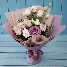 Букет цветов из:  Розы и Лизиантусы в Реж