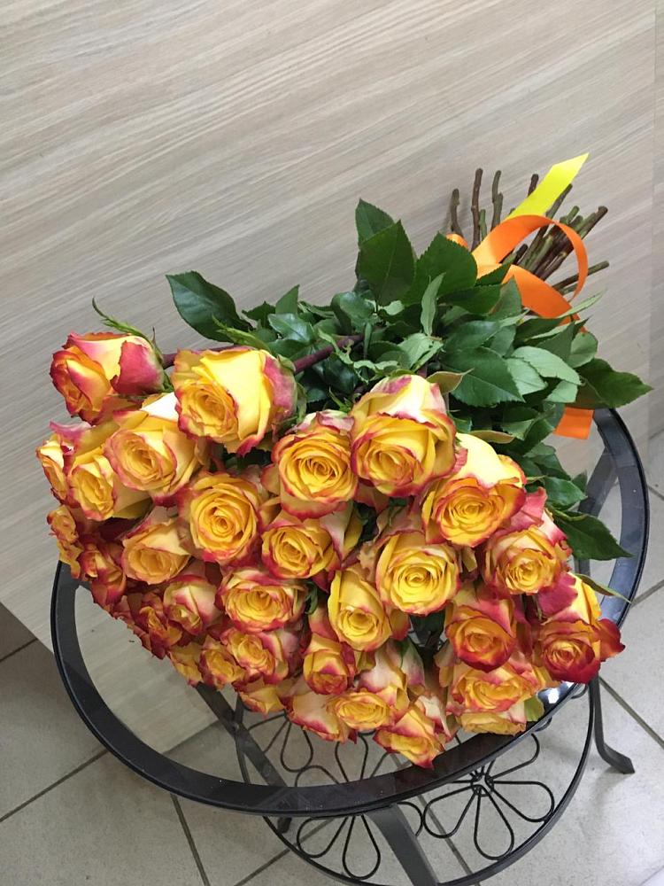 Букет Желтые розы в Реж