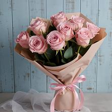 Букет цветов из:  Розы в Реж
