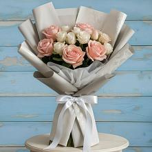 Букет цветов из:  Розы в Реж