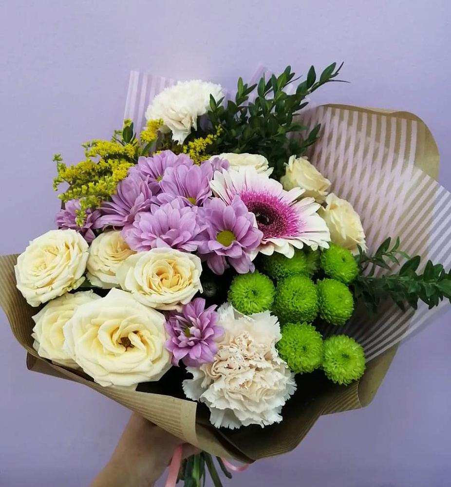 Букет цветов из: Хризантемы, Розы, Гвоздики и Герберы в Реж