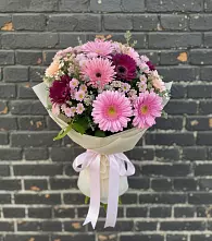 Букет цветов из:  Герберы и Хризантемы в Реж