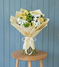 Букет цветов из:  Хризантемы и Розы в Реж