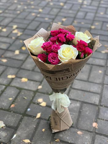 Букет цветов из: Розы в Реж