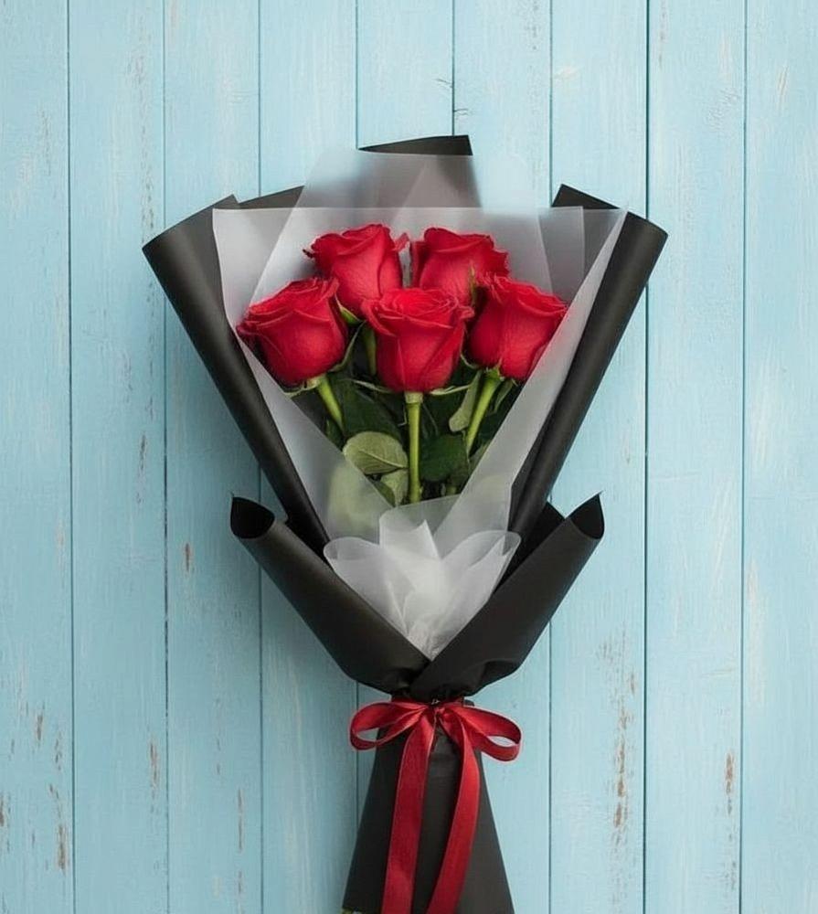 Букет цветов из: Розы в Реж