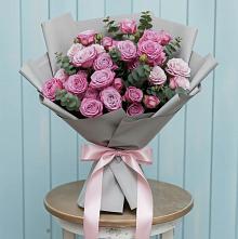 Букет цветов из:  Розы #REPLACE_PRED# Реж